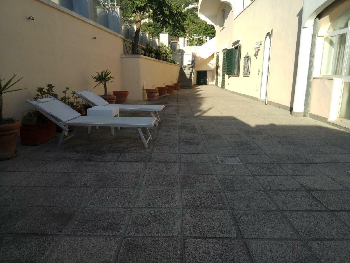 Villa Pithecusa Ischia Exterior foto